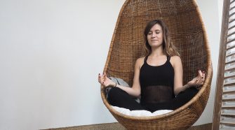 position de yoga