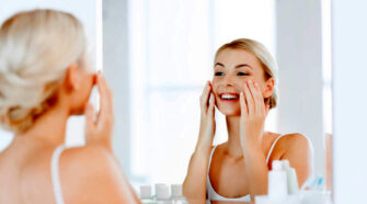 Changement de saison : les conseils de la cosmétologue pour une bonne routine de soins de la peau