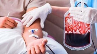 Combien de litres de sang un corps de 60 kg contient-il ?